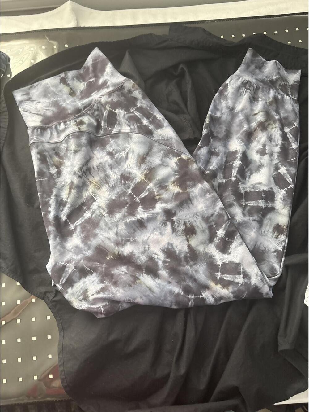 Athleta Salutation Printed Jogger